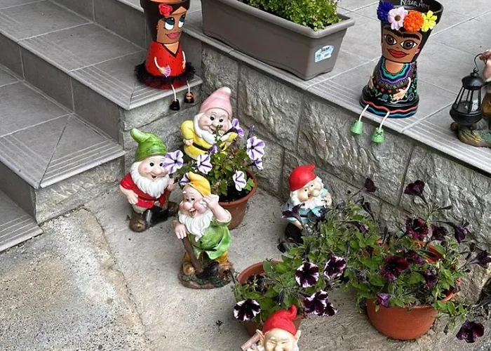 Jardines De La Llosa *